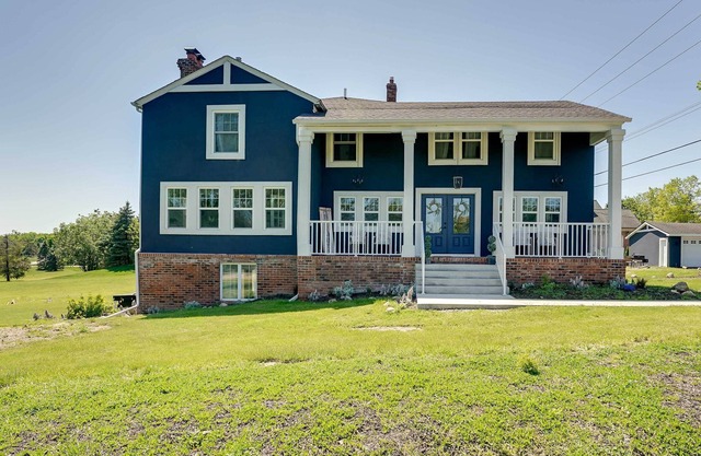 Spacious Plymouth Getaway w/ Hot Tub & Game Room