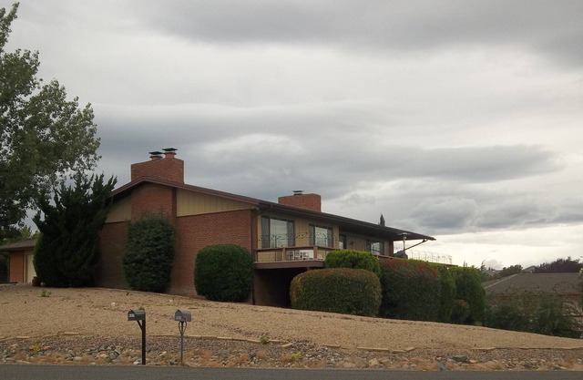 BEAR CREEK IMMOBILIEN Mohave Trail- Country Club Home Getaway