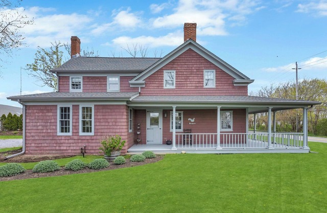 Spacious Private Home Located on Palmer Vineyards in the North Fork,...
