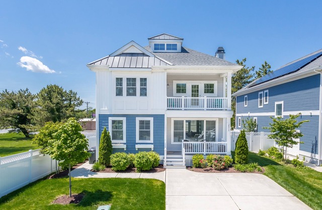 Marke neues Haus! Gorgeous 6BR schläft 17 zu Fuß nach Rehoboth Beach oder Dewey Beach !!