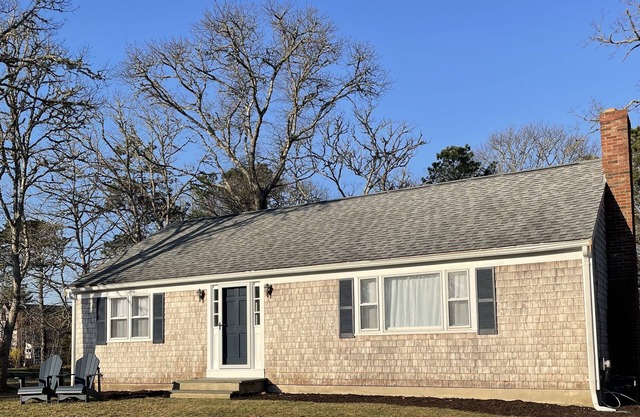 Spacious renovated home, close to Chatham Beaches