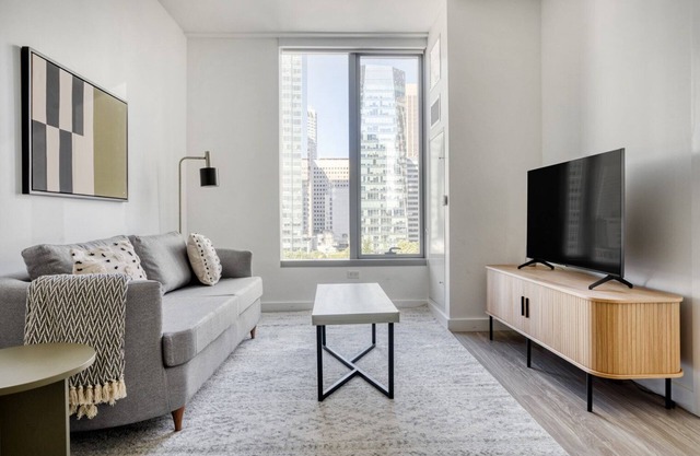 Spacious Rincon Hill 1BR w/ W/D, Gym & Pool, near Tech HQs, by Blueground