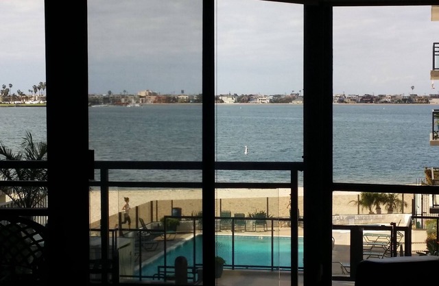 Geräumige Sail Bay View Condo