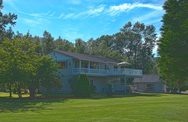 Geräumige Skagit Valley Guest House mit herrlichem Blick auf Mount Baker.