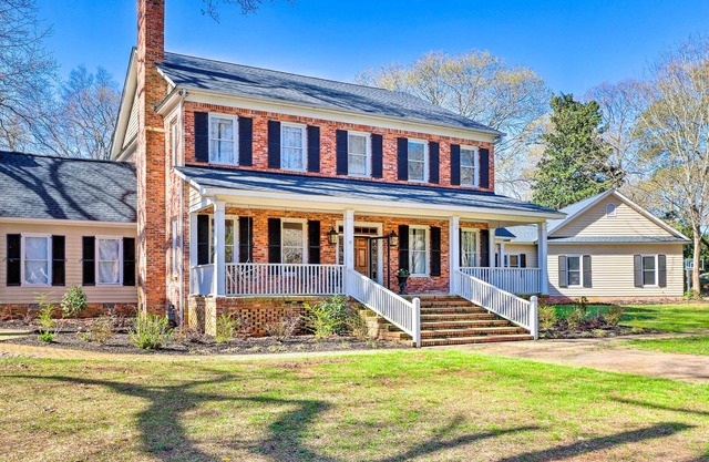 Spacious Sumter Vacation Rental w/ Pool
