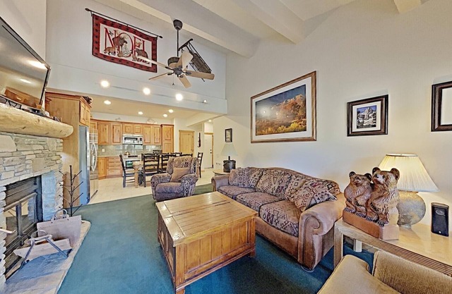 Spacious Two Bedroom Condo with Loft! Enjoy Stargazing in a Quiet Neighborhood! (Snowbird 204) by RedAwning
