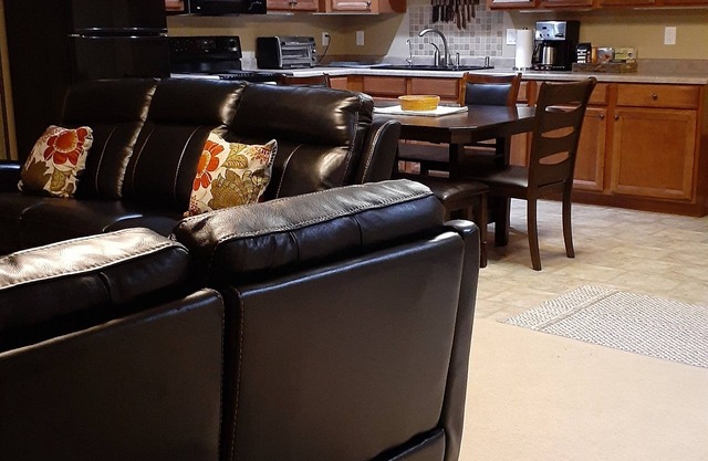 Geräumige Suite mit 2 Schlafzimmern im Salt Lake Valley
