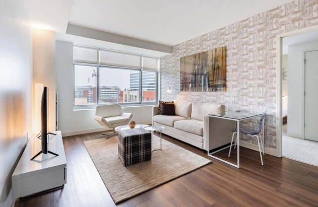 Spacious two-bedroom apartment in central Kendall