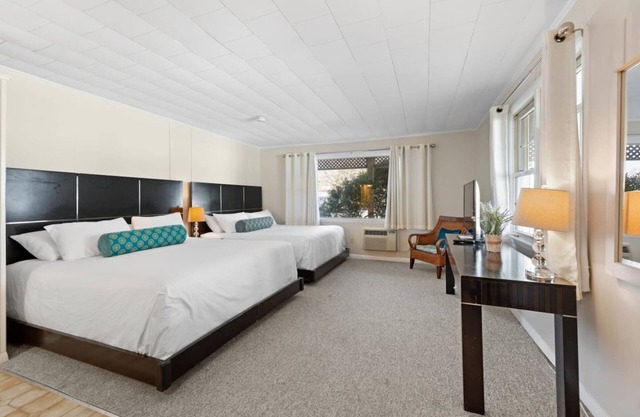 Spacious Two Queen Suite, First Floor Comfort