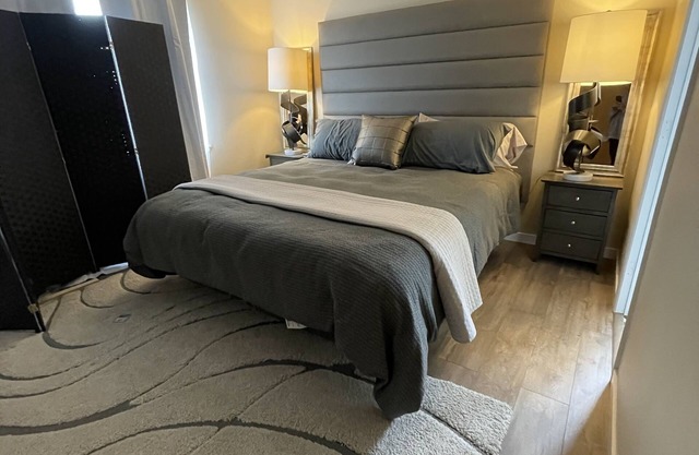 Spacious, Updated Home - Court Location
