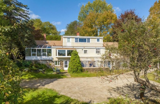 Spacious 1800s Style Home with Ocean Views in Lincolnville