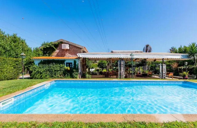 Spacious villa with private pool in Penafiel