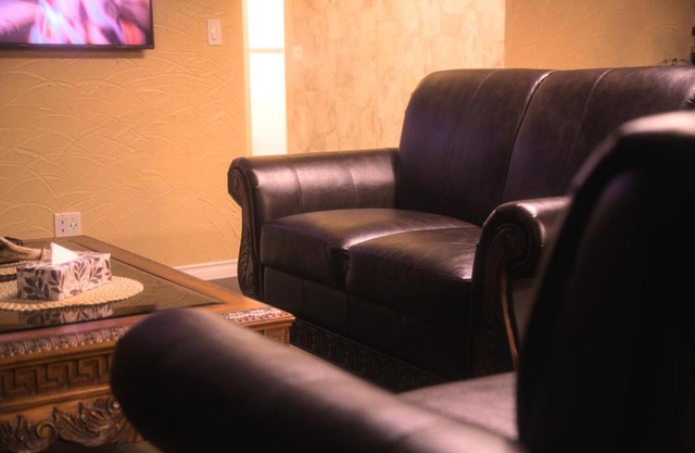 Spacious vintage styled basement apartment - private