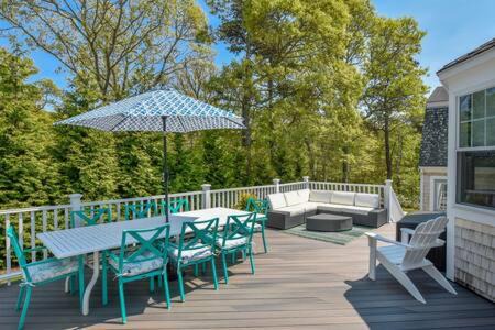 Spacious w Basketball Court & Playground