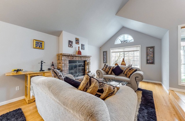 Spacious Wine Country Getaway w/ Private Backyard, Updated Kitchen & AC