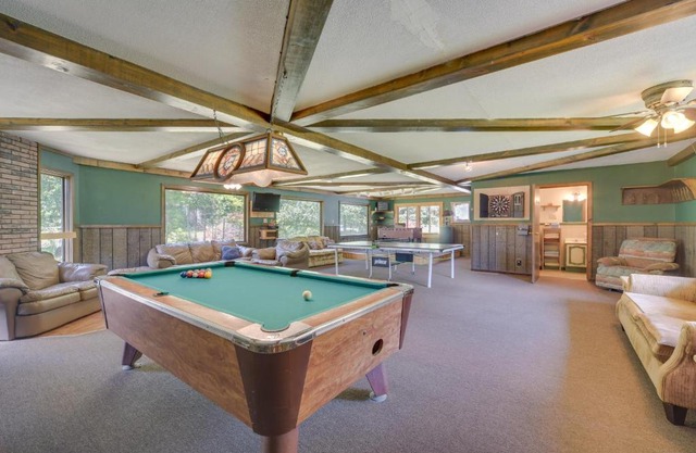 Spacious Winter Retreat with River Access and Kayaks!