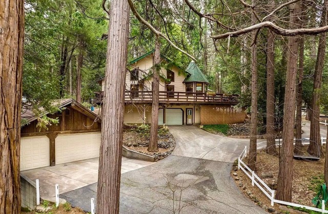 Spacious Woodland Cottage in Nevada City!