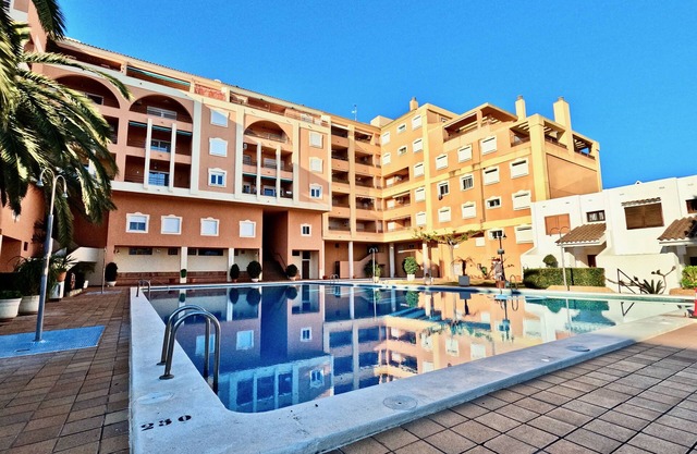 Spanien Costa Azahar Familien-Apartment. Meerblick, Balkon, Pool, Strandnah