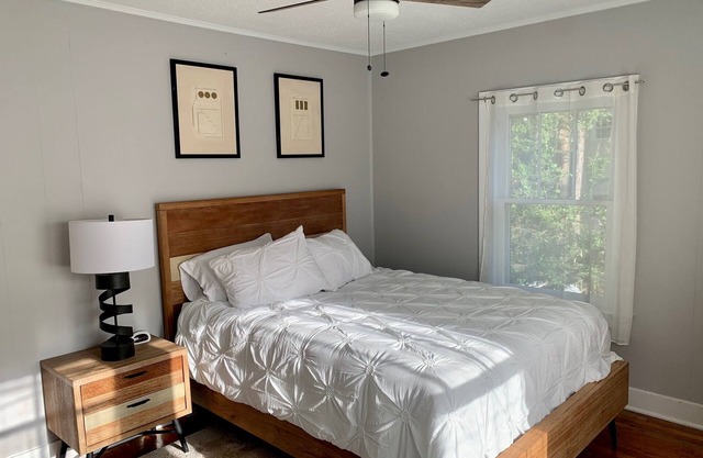 Spanish Town Downtown apartment
