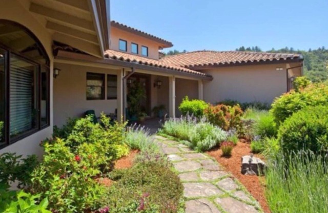 West Marin - Nicasio Spanish Villa für 14 Personen mit Pool und Aussicht!