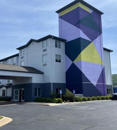 Spark by Hilton Lynchburg - University Area & Hwy 460