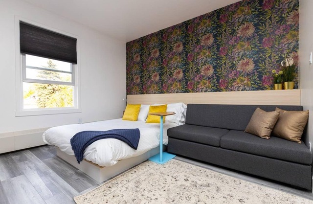 Sparkling Clean, Central, Comfy & Quiet in Highlands
