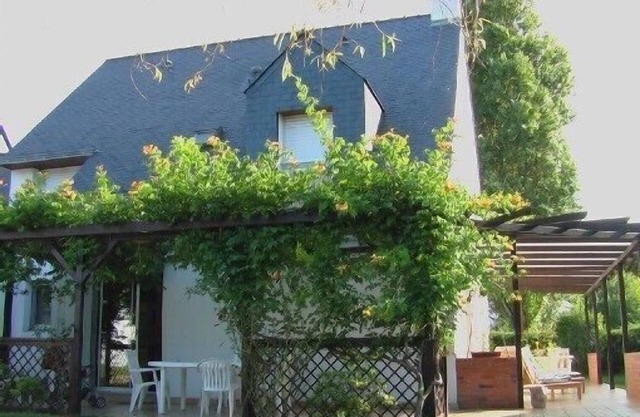 Spatieuse und komfortable, moderne Villa nahe dem Strand