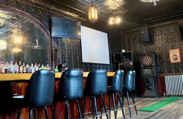 Speakeasy Lounge Sleeps 16 Silver Street By Trail Private Bar Ironwood Hurley UP