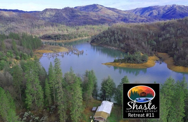 Special Deal Now: Cute Lakeview Home, Sleeps 8 - Shasta Lakeshore Retreat #11