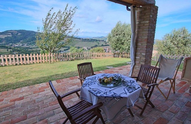 Spezielles Angebot! Lecker Rückzug in erstaunlichen Sommerland w / Pool in der Nähe von Urbino
