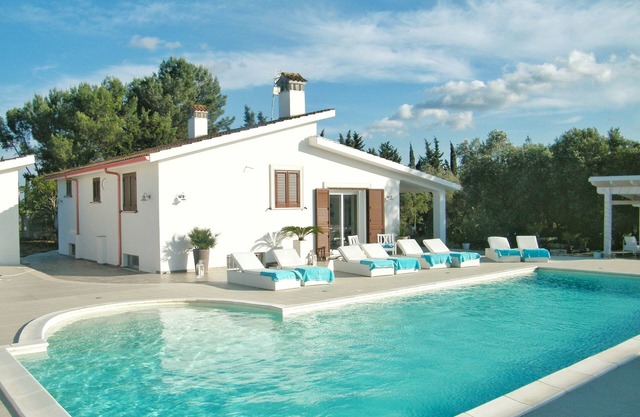 Privater Pool "Villa Azzurra", RABATT VERFÜGBAR Oria Countryside, Brindisi Prov