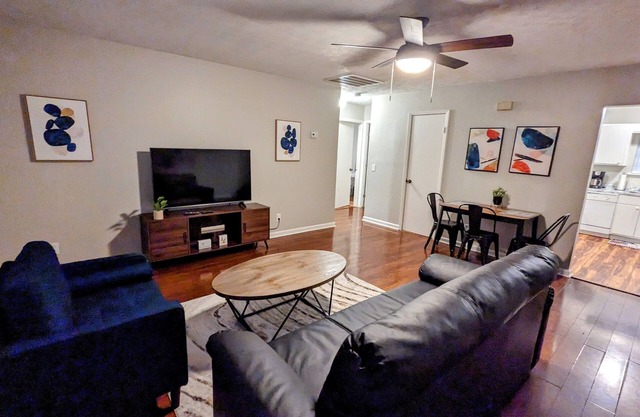Special rates thru Feb! 2BR Retreat