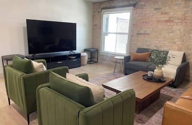 Spectacular Downtown Provo Loft, right in the middle of Everything!