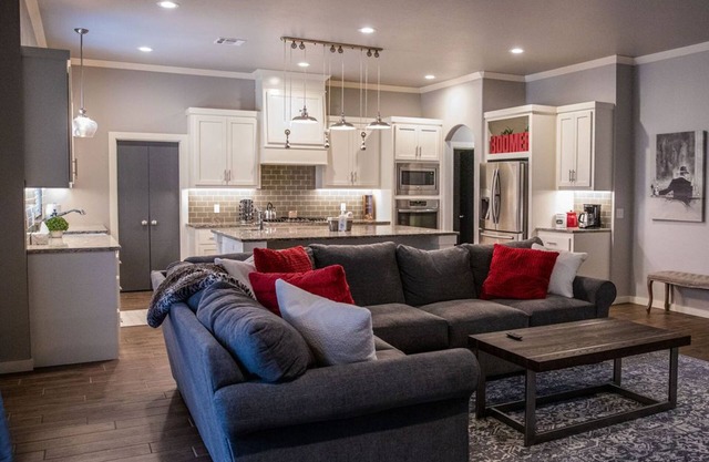 Spectacular home near OU campus, museums, baseball, soccer, tennis, and arena.