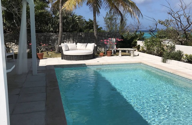 Spektakuläre Luxury Beach Villa mit privatem Pool