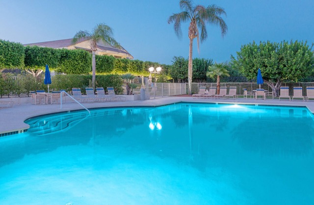 Spectacular Mid-Town location right between Casino and Convention Center
