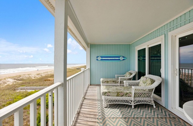 Oceanfront Condo mit einer schönen Aussicht!