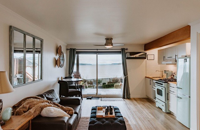 Spectacular Ocean View Suite with beach access