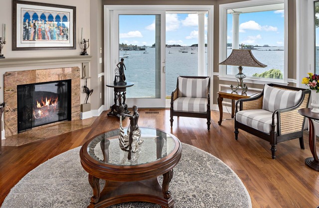 Spectacular Stony Creek Waterfront Home