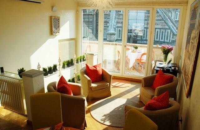 Spektakuläre Terrasse mit Blick auf den Dom