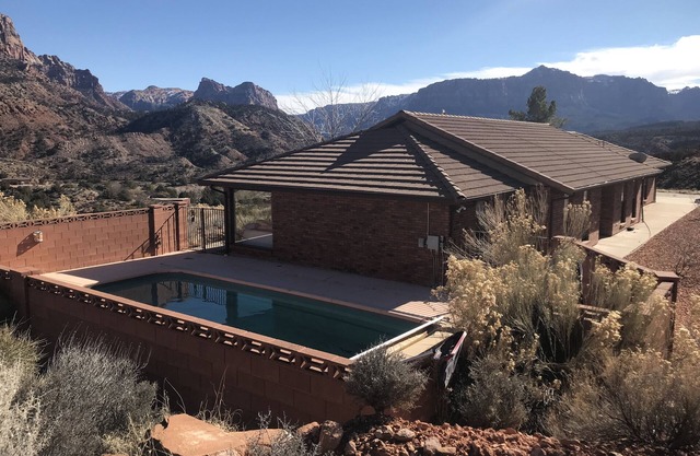 Spektakuläre Aussicht auf den Zion National Park