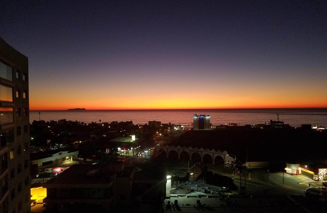 Spectacular Views Coastline Islands & City - Great Location