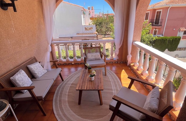 spektakulären Villa am Mareny-Strand, Valencia