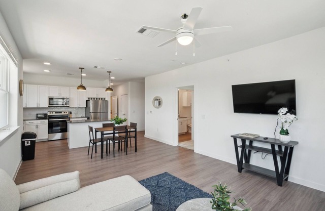 Spectra Parks 5309, Modern 2Br Apartment