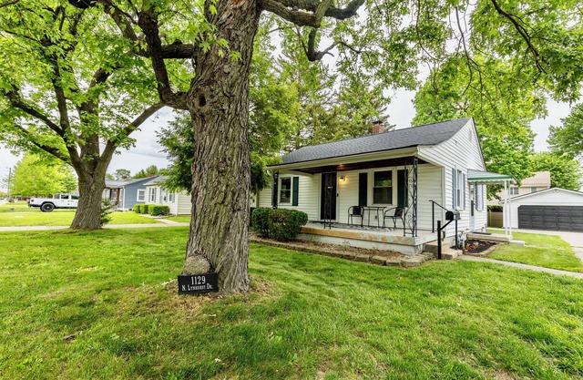 Speedway "Finish Line" House