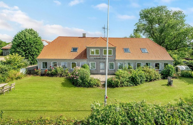 5 Zimmer Unterkunft in Sydals