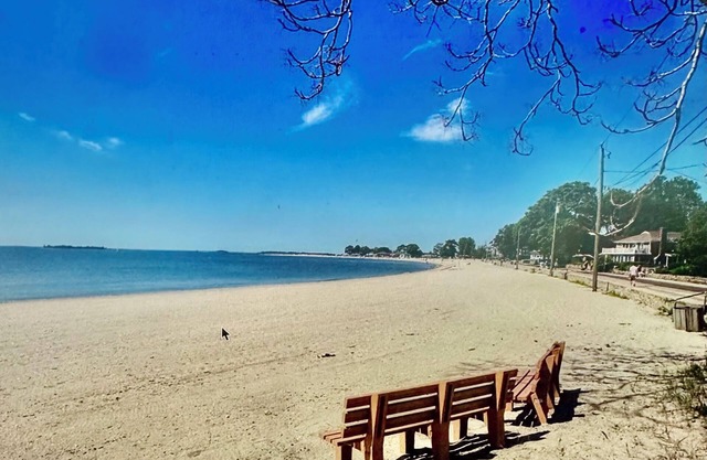 Spend your summer in beautiful Westport!