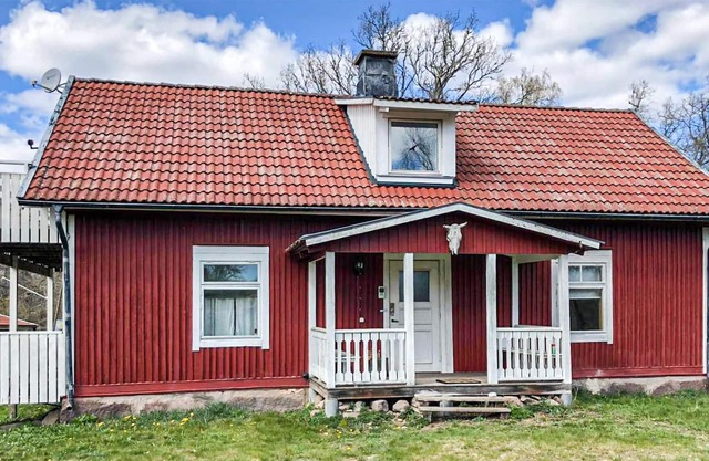 5 Zimmer Unterkunft in Blomstermåla