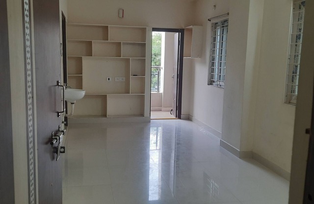 Spicious 1BHK FLAT We are giving flat for short days rent