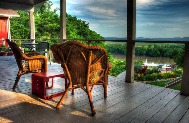Spirit Hill Guest House und Gärten mit atemberaubender Aussicht auf den Missouri River